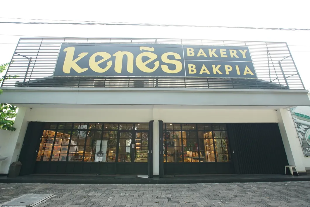 Kenes Bakery Jalan Kabupaten